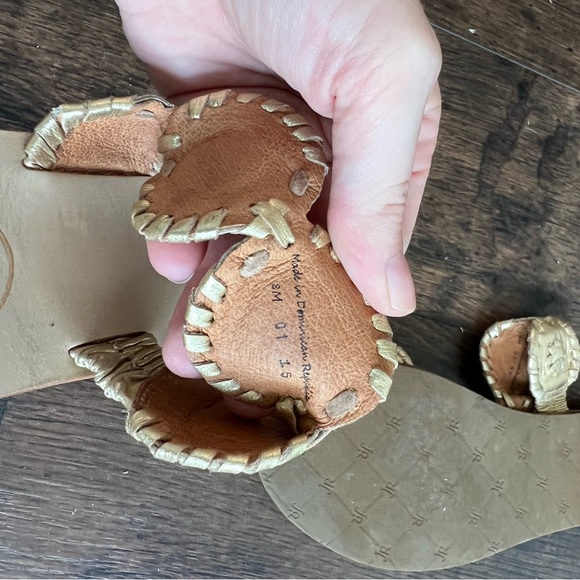 Gold Jack Roger Lauren sandals Sz 8 - Picture 4 of 4